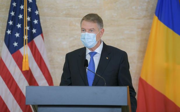 A Twitteren gratulált Iohannis az USA új elnökének és alelnökének