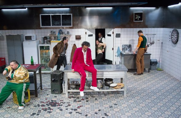 Személyesen és online is várja a nézőket a sepsiszentgyörgyi színház