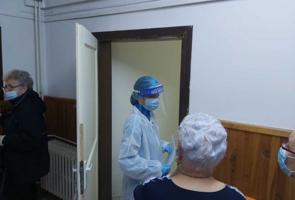 Megnyílt a második csíkszeredai oltásközpont