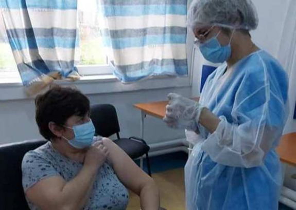 Bárki beoltathatja magát koronavírus ellen egy romániai kórházban