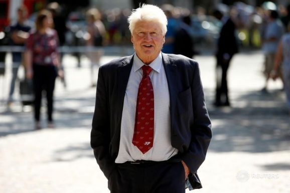 Inkább lesz francia Boris Johnson édesapja, mint EU-n kívüli