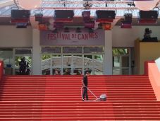 Megrendezik 2021-ben a cannes-i filmfesztivált, de lehet, hogy nyáron