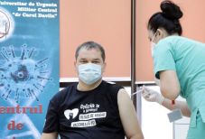 Cseke Attila: az önkormányzati alkalmazottak is megkaphatják az oltást a második szakaszban