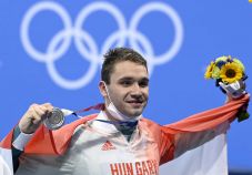 Tokió 2020: Milák Kristóf ezüstérmes 100 méter pillangón