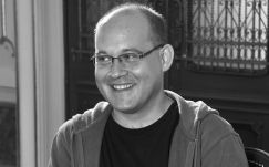 Elhunyt Nosz Botond, a nagyváradi színház fővilágosítója