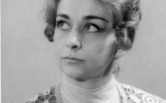 Mende Gaby színésznőtől búcsúzik a marosvásárhelyi színház