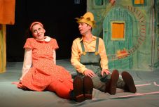 Szatmárnémetiben is újranyílik a színház, a legkisebbeket várják először