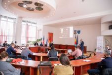 Kezdő vállalkozásokat és a Székelyföldön való boldogulást támogatták 