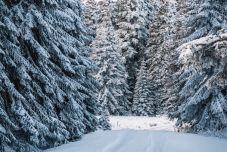 Időjárás: havazni fog a hegyekben, esni fog országszerte