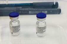 Pfizer-BioNTech: nem bizonyított, hogy a vakcina hatékony, ha sokkal később adják be a második adagot