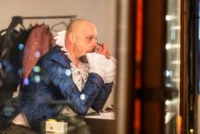 Álmokból szőtt bábjátékot mutat be az Udvarhely Bábműhely