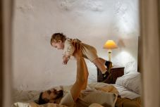 Fontos, hogy az apák is meséljenek a gyermekeiknek