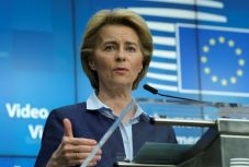 Az Európai Bizottság elnöke Alekszej Navalnij azonnali szabadon engedésére szólított fel