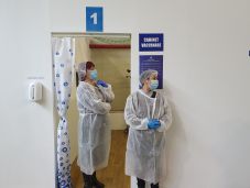 Bejártuk az egyik újonnan kialakított kolozsvári oltási központot