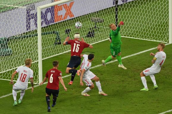 EURO 2020: A dánok győztek a csehek ellen a harmadik negyeddöntős mérkőzésen