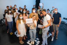 Hiába várjuk, hogy földönkívüliek elragadják a problémáinkat