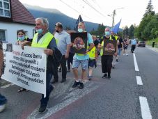 Medveügy - elküldték petíciójukat a tusnádfürdőiek