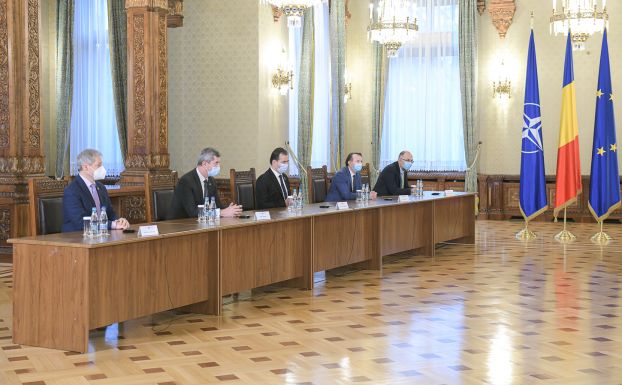 SIIJ: a liberálisok az orrukat befogva is megszavazzák az USR-s tervezetet