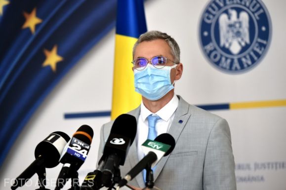 Stelian Ion: ha nem tartjuk be a jogállamiság szabályait, és rátérünk a Magyarország választotta útra, nagy problémáink lesznek