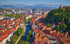 Szlovénia tovább enyhített a határátlépés feltételein