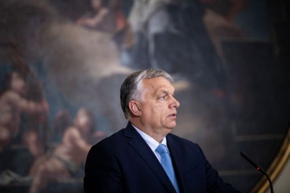 Gyermekvédelmi népszavazást kezdeményez a magyar kormány