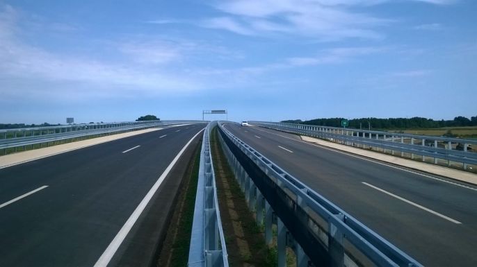 Az osztrák Strabag építheti az expressz utat Várad és az észak-erdélyi autópálya között