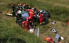 Egy személy meghalt, hárman kórházba kerültek a barcasági balesetben