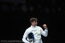 Párbajtőr: Siklósi Gergely a címvédőt legyőzve elődöntős