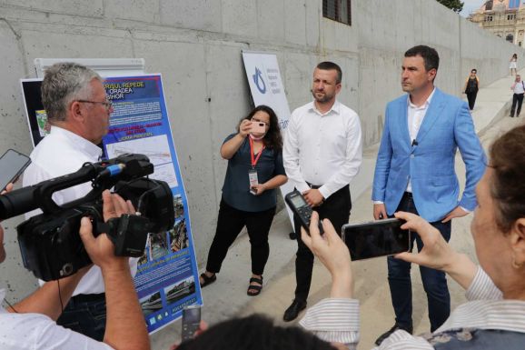 Új víztisztító állomást is avatott bihari terepszemléjén Tánczos Barna környezetvédelmi miniszter