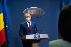 Időszakos tesztelés várhat a beoltatlan tanárokra