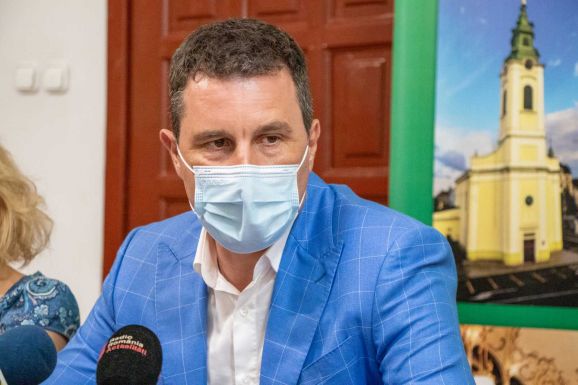 Tánczos Barna a medvekérdésről: a polgármestereknek nem kell fegyvert ragadniuk