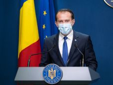 Elfogadta a kormány a járványügyi korlátozásokon enyhítő intézkedéseket