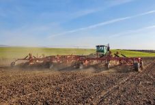 Megkezdték gázolajár-támogatás kifizetését a gazdáknak