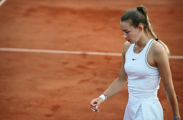 Roland Garros: a masszázságyról vitték el a fogadási csalással meggyanúsított Jana Szizikovát