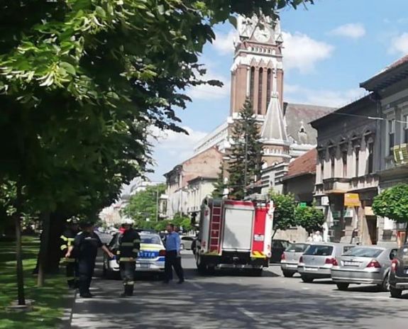 FRISSÍTVE – Vaklárma volt az aradi bombariadó