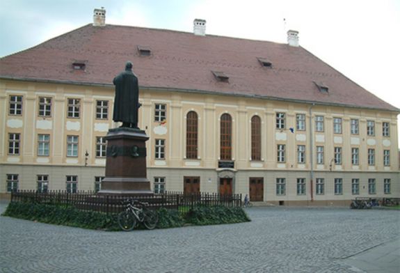 Németország anyagilag ösztönzi a romániai német anyanyelvű oktatás tanárait