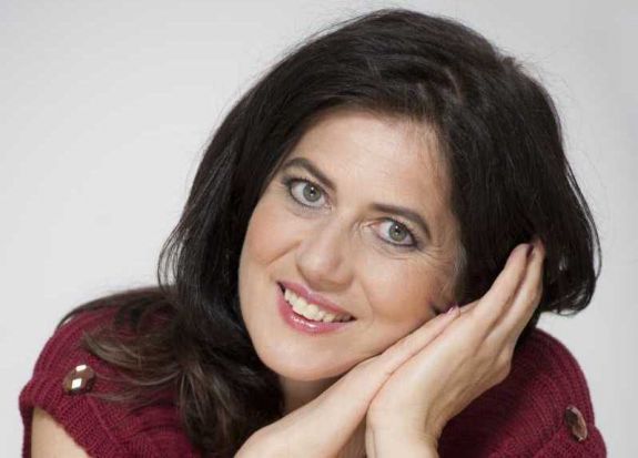 „Egy boldog világ alapja, hogy elfogadjuk a gyermekeket” – Berg Judit meseíróval beszélgettünk