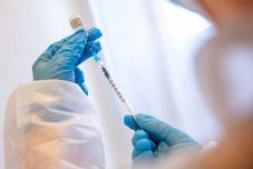 Szerbiában már igényelhető a beoltottságért járó anyagi támogatás