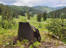 Úz-völgye titkainak nyomában: sziklába vájt lőállások, lövészárkok, tankakadályok és bunkerek