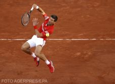 Roland Garros: óriási csatában kapott ki Nadal Djokovictól, aki Cicipasszal döntőzik