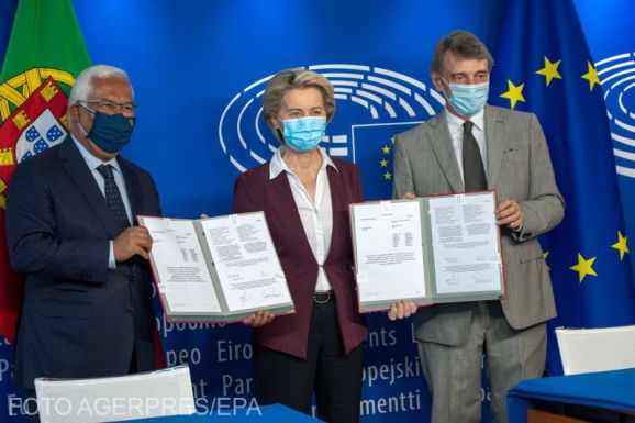 Lezárult az uniós Covid-igazolványokról szóló jogalkotási folyamat