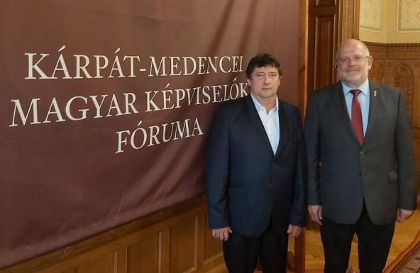 Az EMSZ képviselői újra beterjesztik Székelyföld autonómiatervezetét