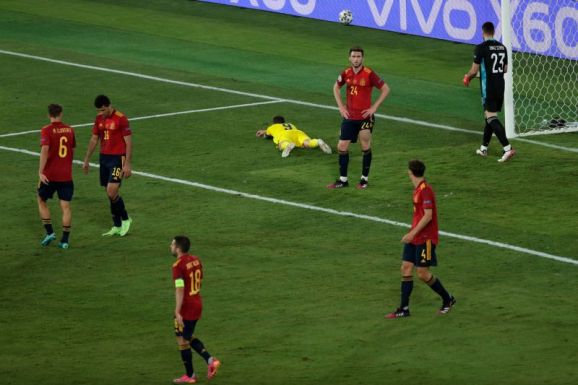A spanyol–svéd mérkőzés lett az Európa-bajnokság első gól nélküli találkozója