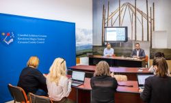 Itthon tervezi jövőjét a legtöbb háromszéki fiatal, ha elhárítják ennek akadályait