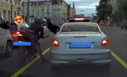 Kolozsvár: csók csattant pofon helyett a forgalomban