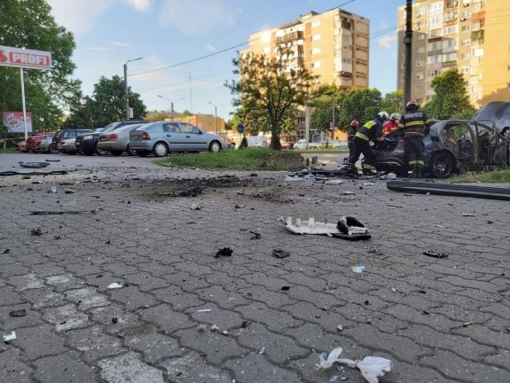 Autórobbantás Aradon: ellenőrzik a robbanóanyagokat forgalmazó cégeket
