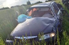 Egy fiú életét veszítette, négyen pedig megsérültek egy autóbalesetben