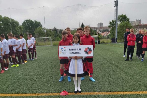Székelyföldi és magyarországi utánpótláscsapatok tornája kezdődött Csíkszeredában