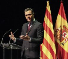 A spanyol kormány várhatóan kegyelemben részesíti az elítélt katalán függetlenségi politikusokat