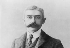 Nem babra, de babérra…